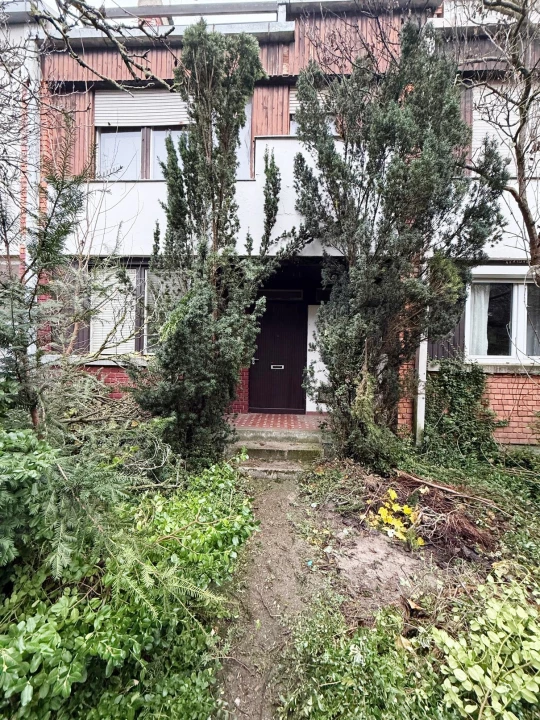 Eladó sorház, Szeged, Bérkert utca