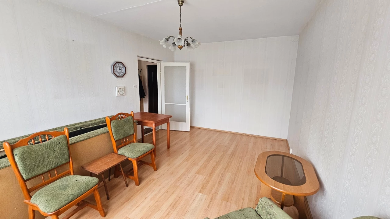 Eladó panellakás, Szeged, Vedres utca