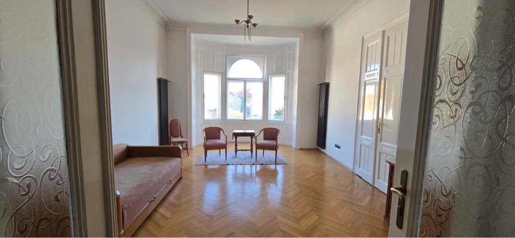 For sale other flat, Budapest VI. kerület