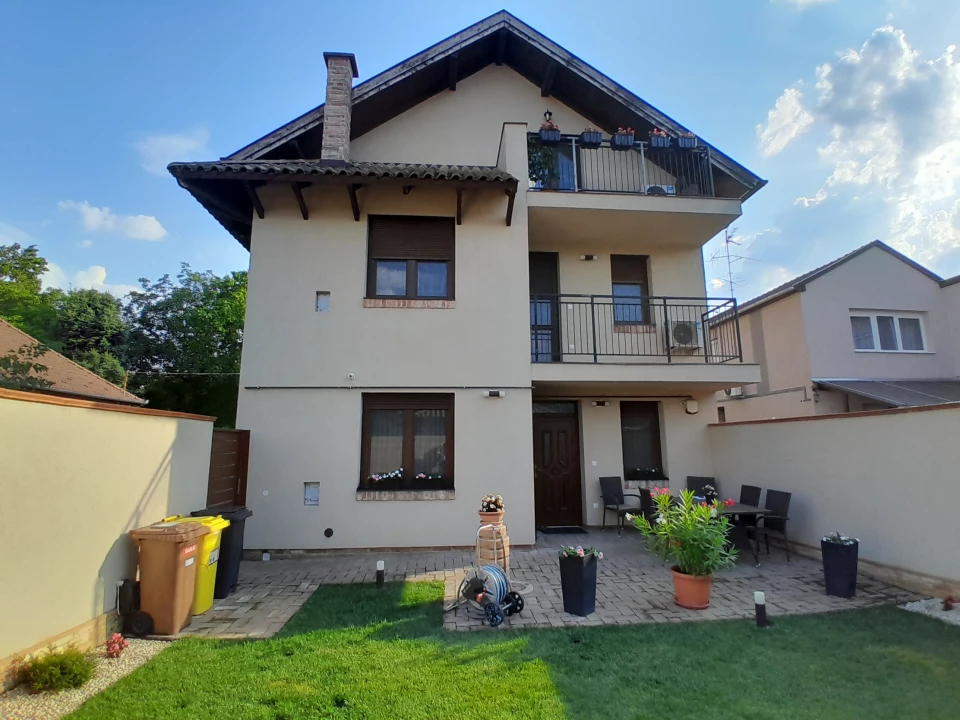 For sale terraced house, Szeged