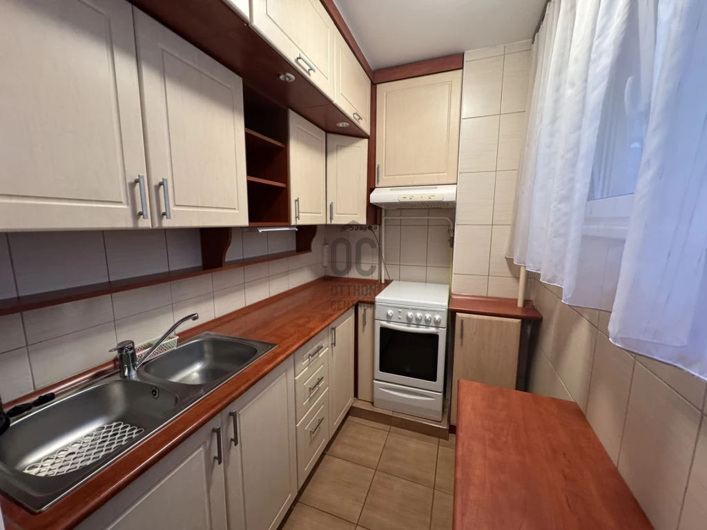 For rent panel flat, Dunaújváros, Dózsa városrész