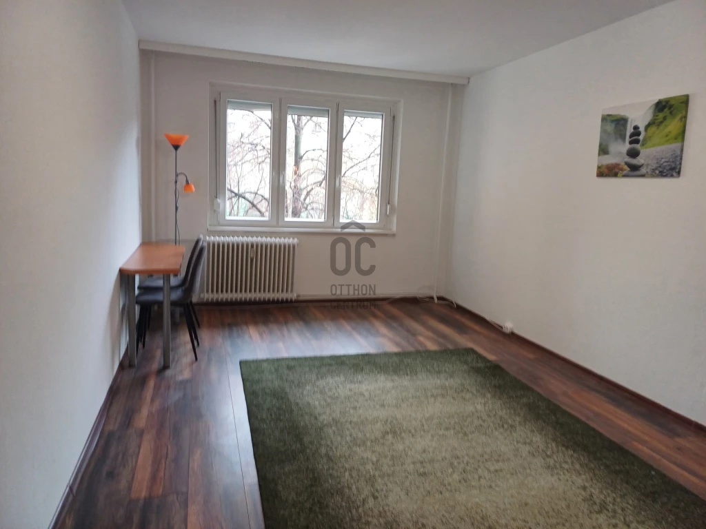 For sale panel flat, Dunaújváros, Dózsa városrész