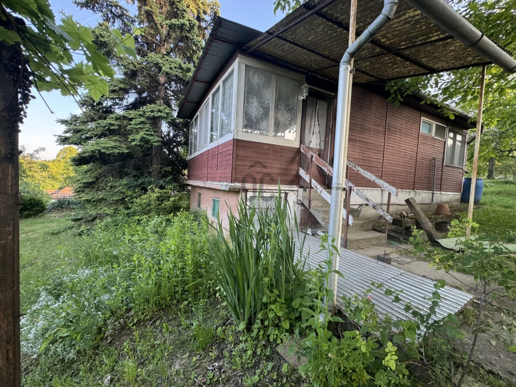 Eladó üdülő, nyaraló, Kulcs, Kulcs
