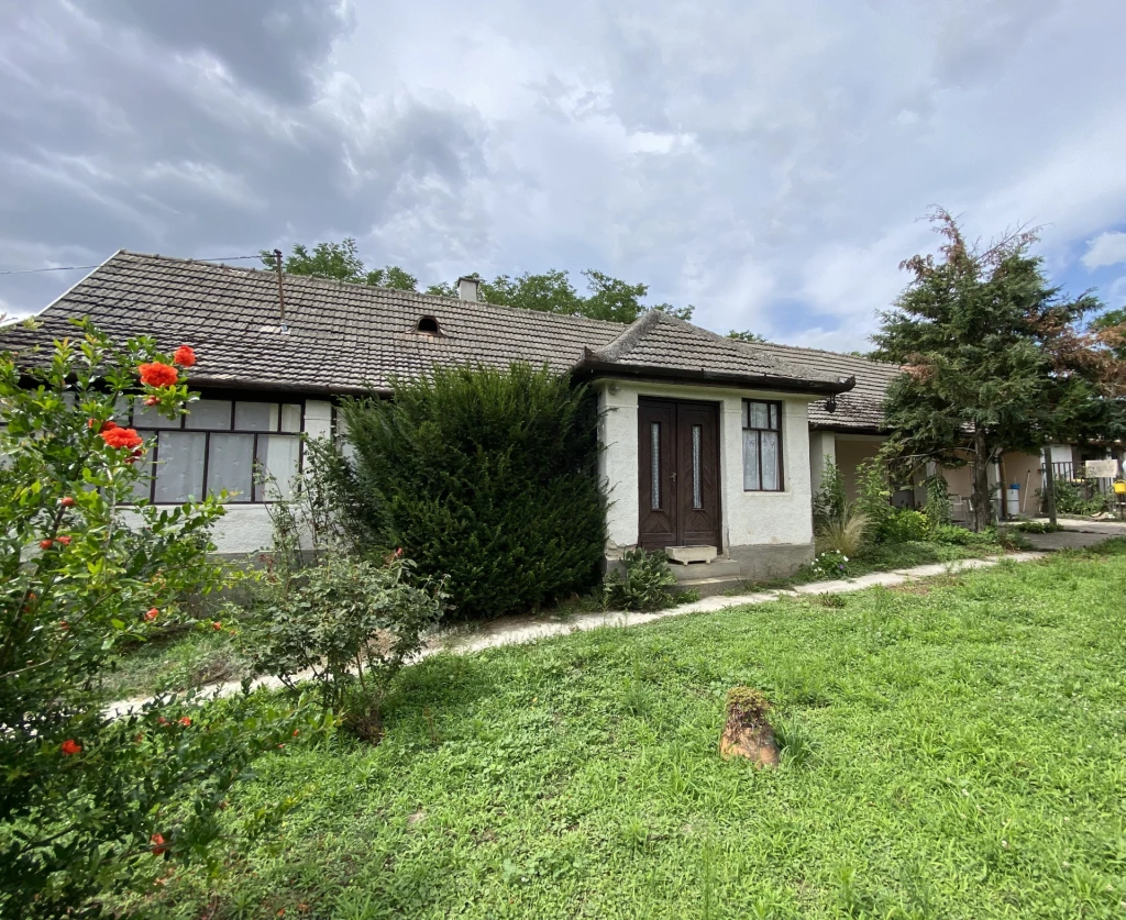 For sale house, Perkáta, Perkáta