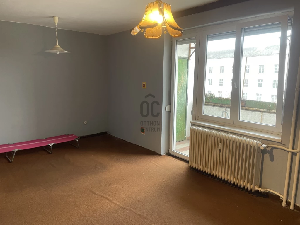 For sale brick flat, Dunaújváros, A Belváros