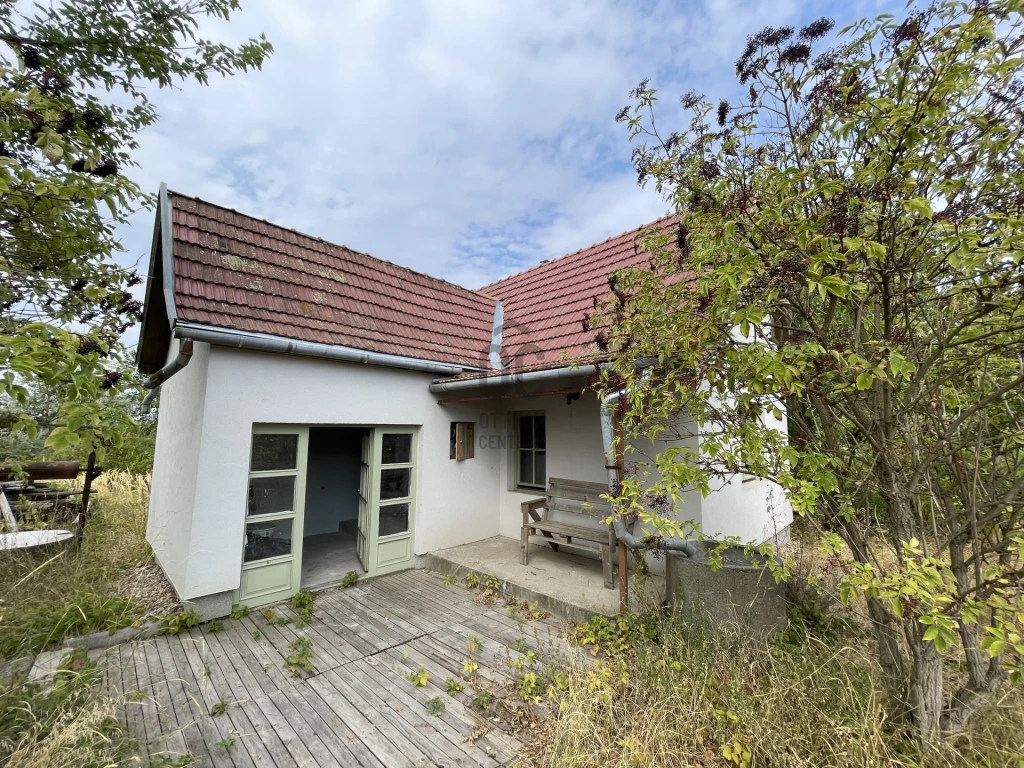 Eladó családi ház, Nagyvenyim, Nagyvenyim