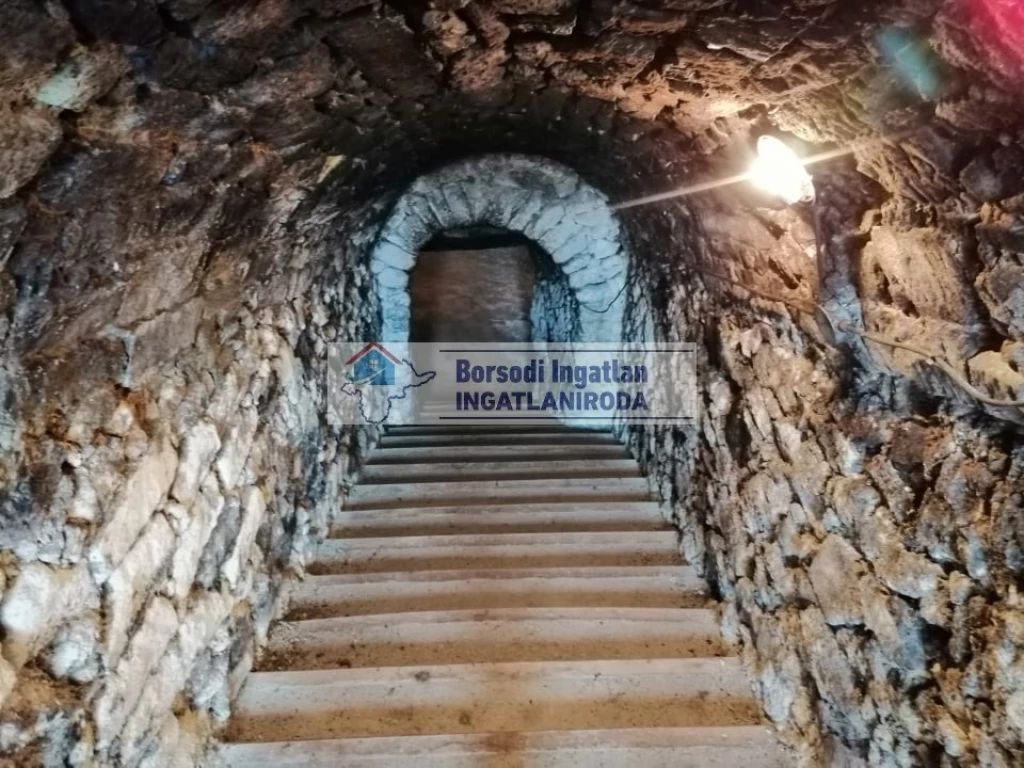 Eladó Mezőgazdasági, Mád 2.600.000 Ft