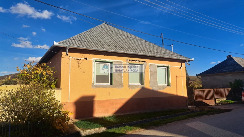 Eladó Ház, Monok 16.000.000 Ft