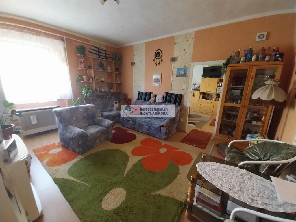 Eladó Lakás, Kazincbarcika 21.990.000 Ft