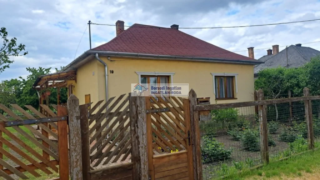 Eladó Ház, Szerencs 24.999.000 Ft