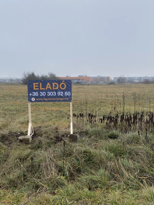 Eladó ipari telek, Keszthely, Csapás út