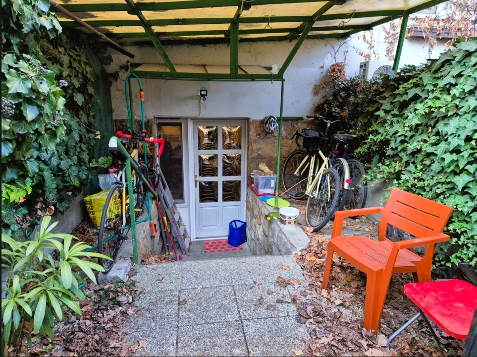 For sale brick flat, Budapest XI. kerület, Károli Gáspár tér