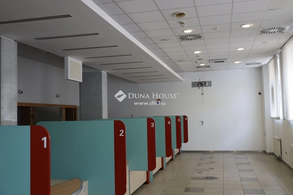 For rent office, office block, Debrecen