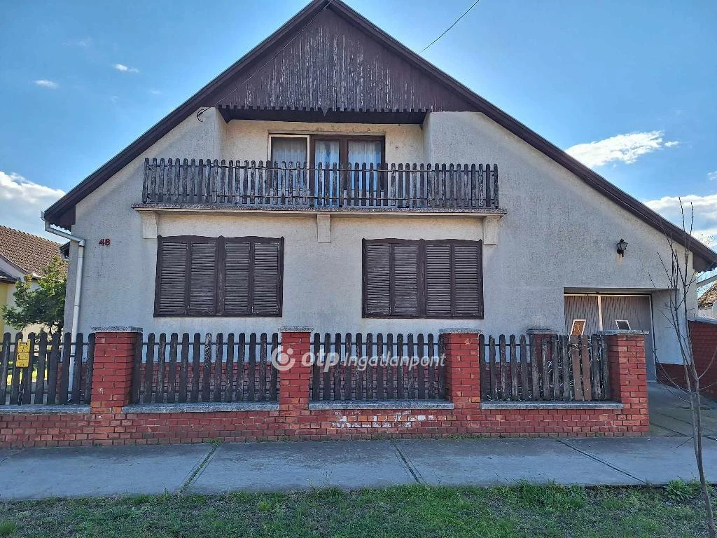 For sale house, Kiskőrös, Tesco közelében