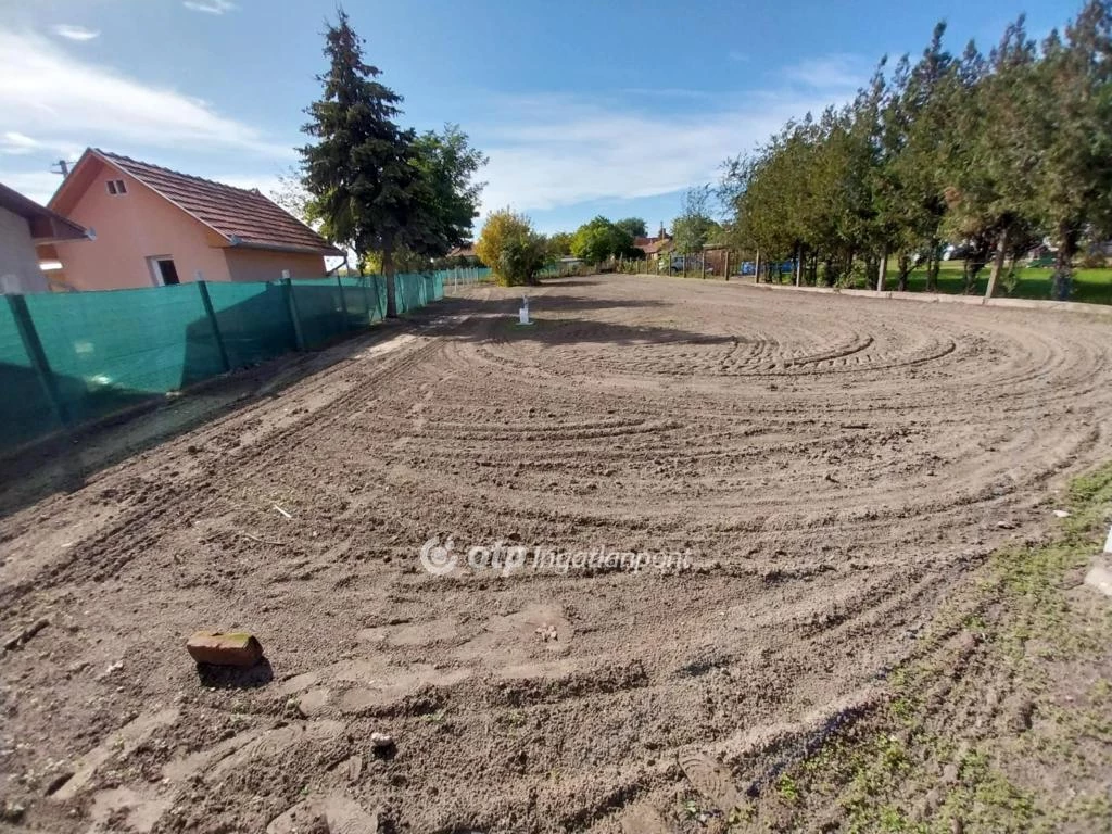 For sale building plot, Jakabszállás, Műanyag üzem