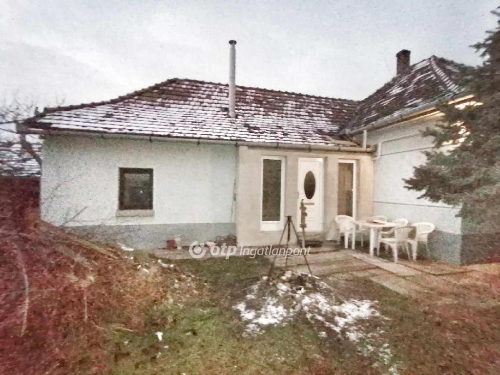 For sale house, Akasztó, Autóvillamosság