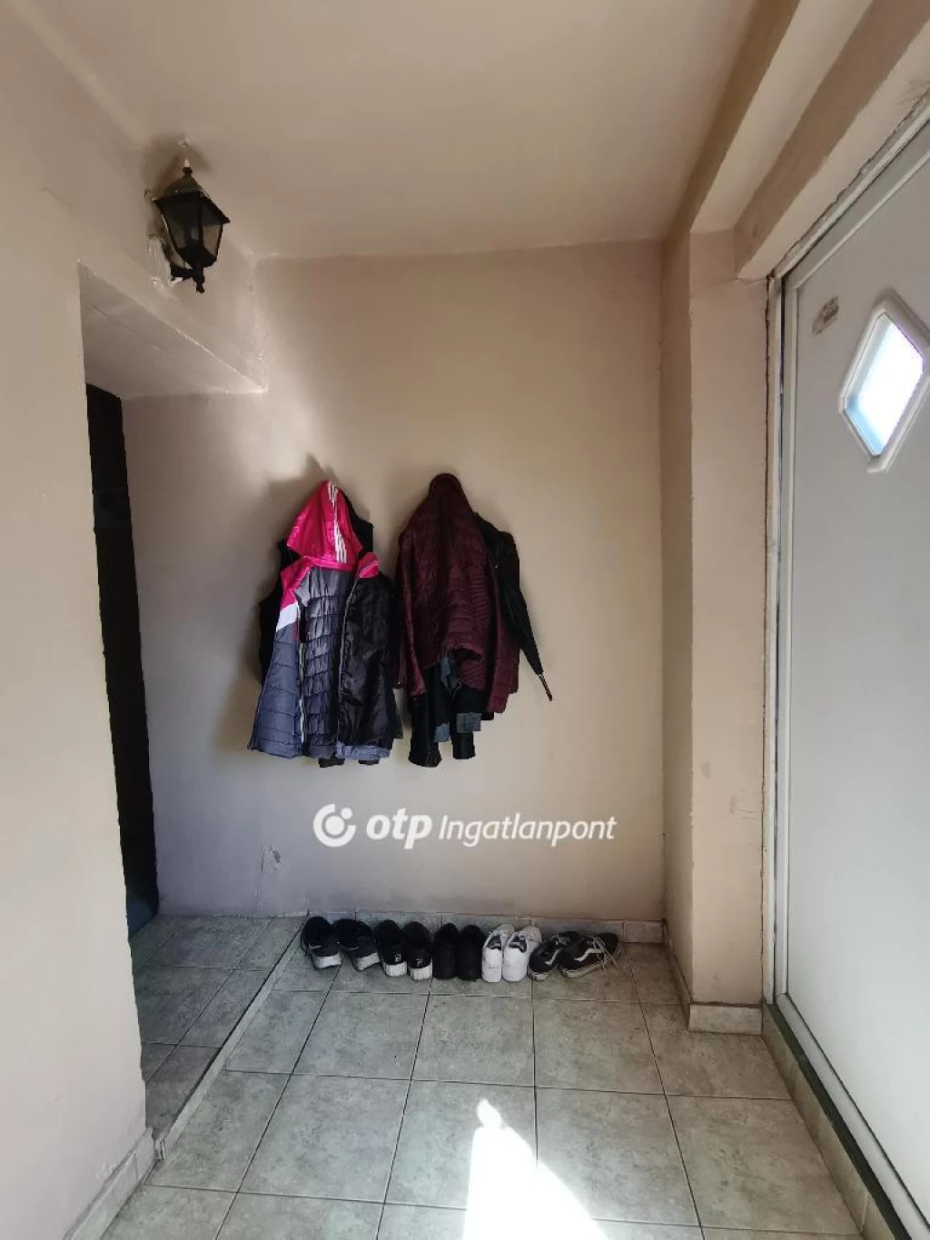 Eladó családi ház, Kalocsa, Fő út