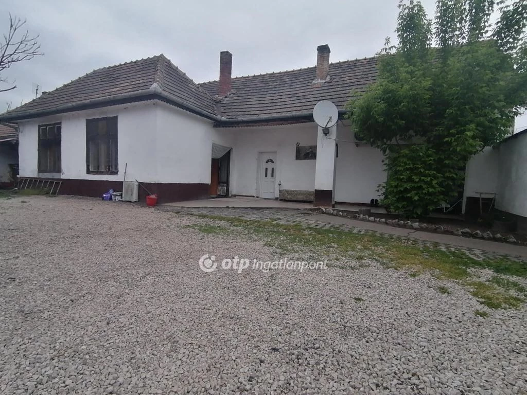For sale house, Kiskőrös, Tesco környéke