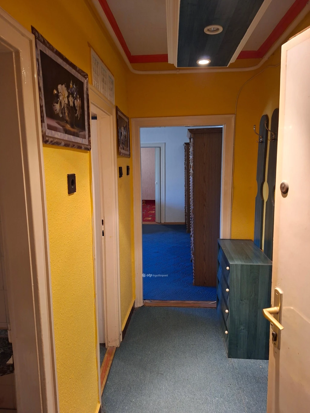 Eladó téglalakás, Szabadszállás, Volt honvédségi objektum