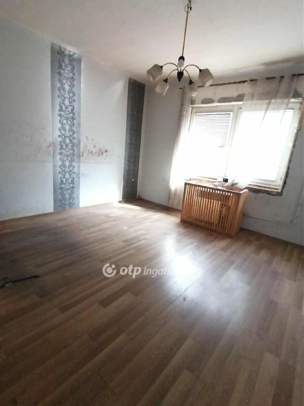 Eladó családi ház, Kiskőrös, Öregek otthona