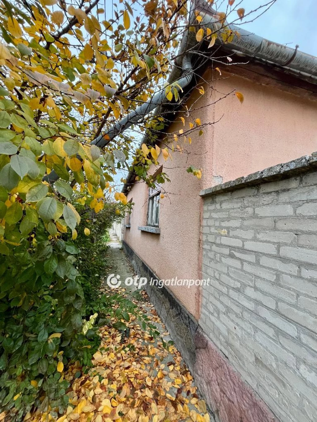 Eladó családi ház, Fajsz, Falu központ