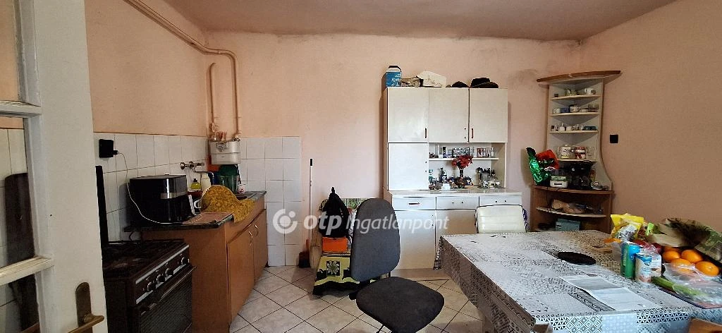 Eladó családi ház, Kiskőrös, Rákóczi utca vége