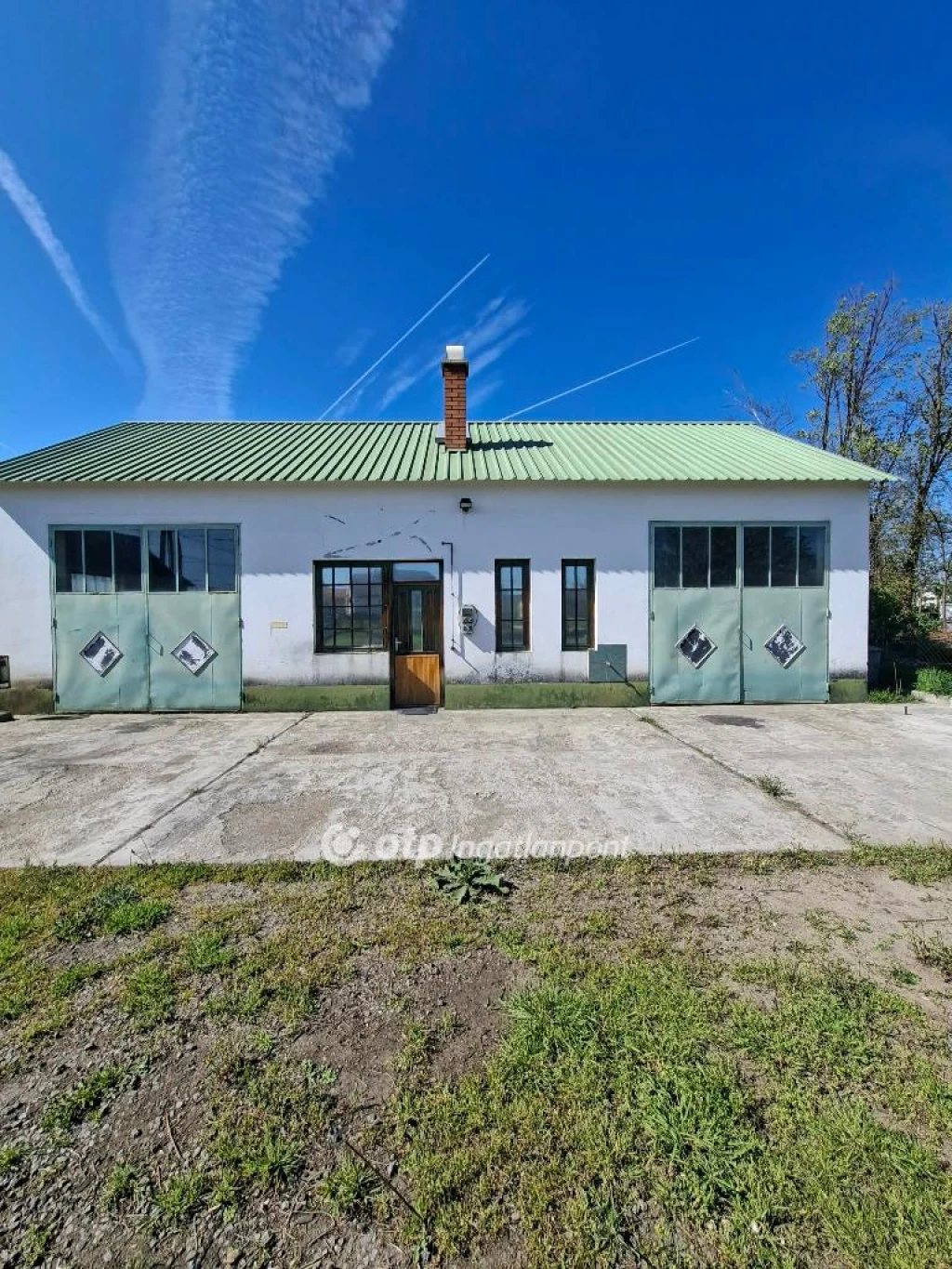 Eladó műhely, Szabadszállás, Honvédség környéke