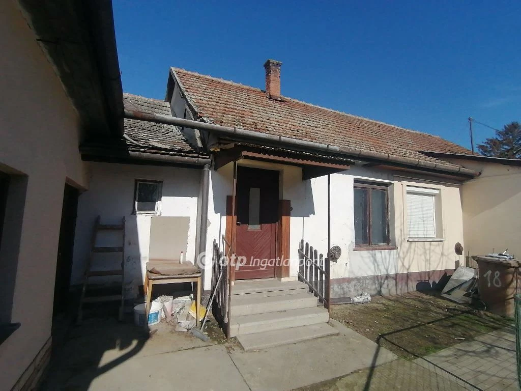 Eladó házrész, Kiskőrös, Csákovics cukros