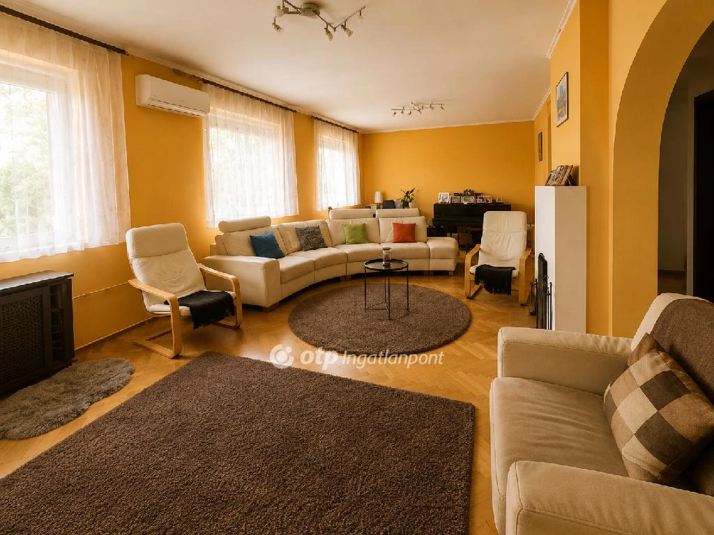 Eladó családi ház, Kecskemét, Petőfiváros