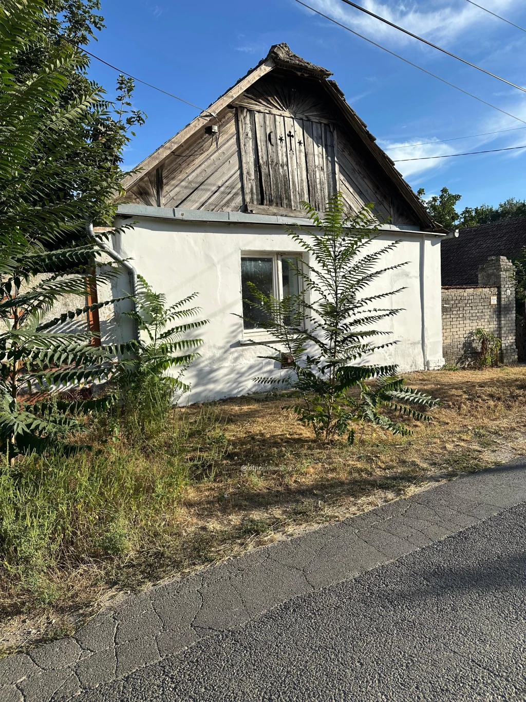 Eladó családi ház, Jánoshalma, Iskola