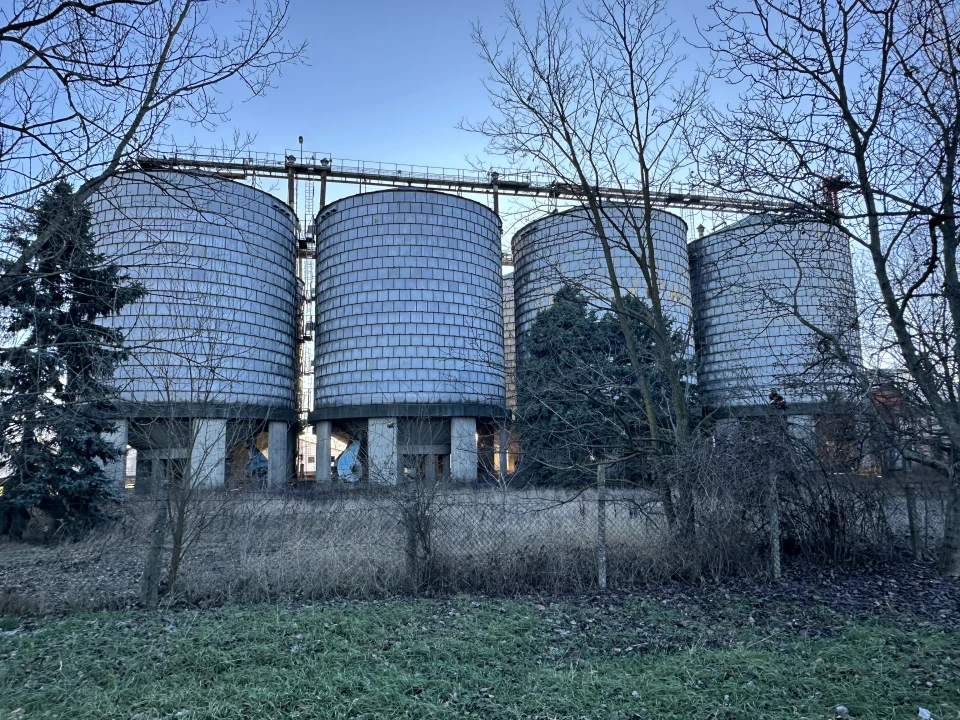 Eladó gyárépület, Kondoros, Csabaiút