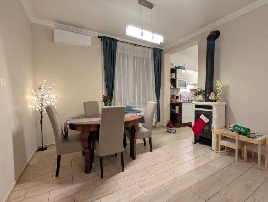 c3-1-name c2-2-name, Mosonmagyaróvár, belváros