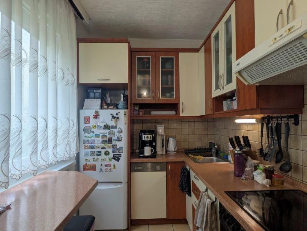 Első emeleti panelt keresel Mosonmagyaróváron?