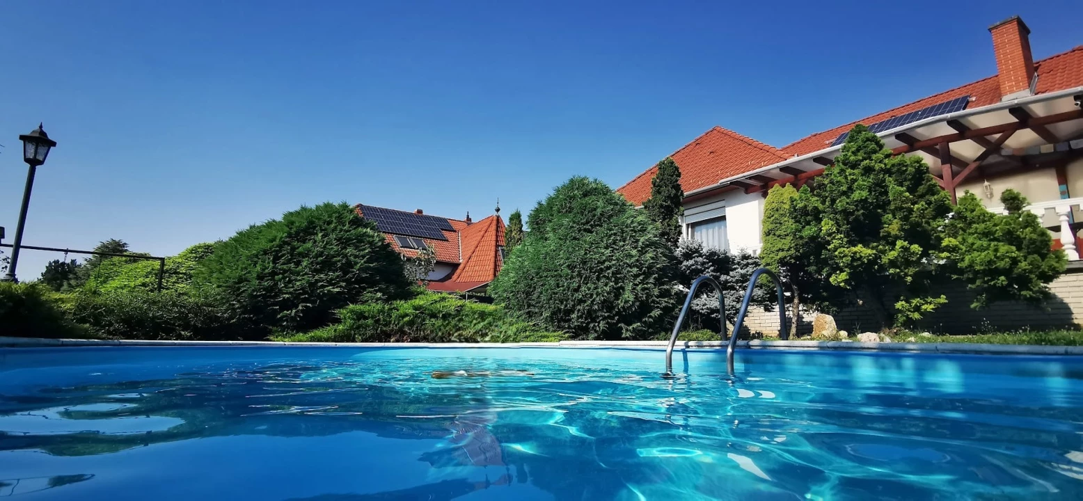 c3-1-name c2-1-name, Kozármisleny