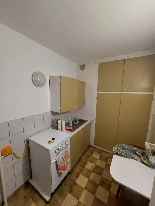 c3-1-name c2-20-name, Pécs, Rókus utca