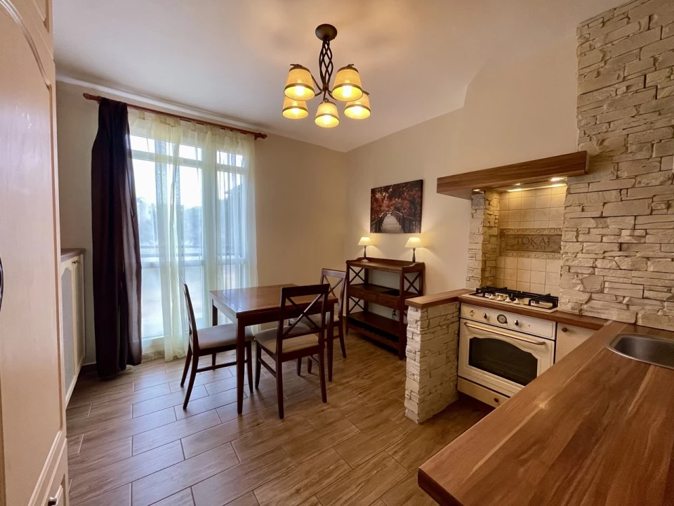 c3-2-name c2-20-name, Pécs