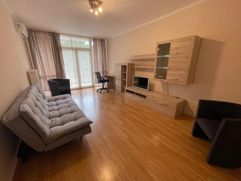 c3-2-name c2-20-name, Pécs