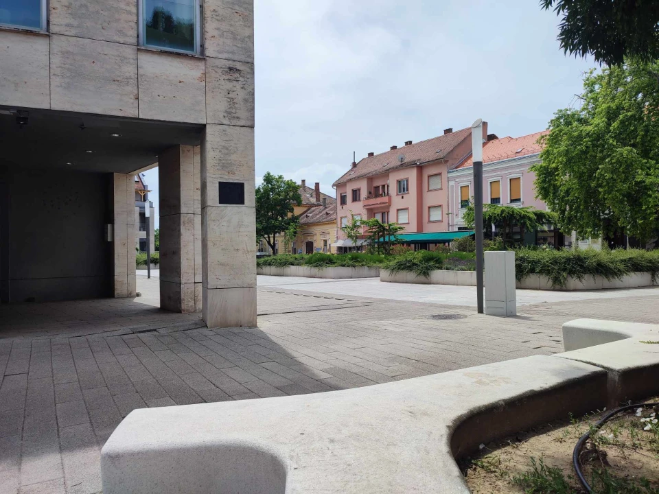 c3-2-name c2-19-name, Pécs