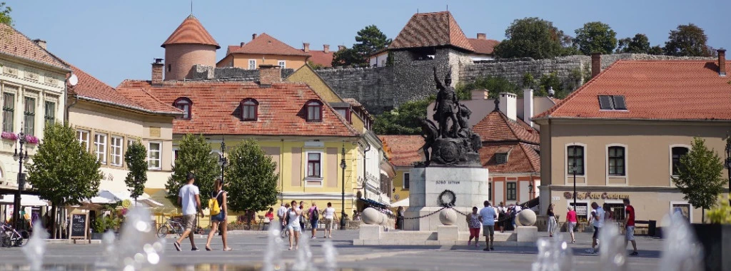 Eladó hotel, panzió, Eger, Galagonyás utca 8