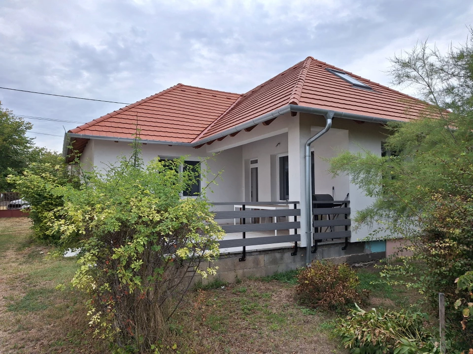 For rent house, Balatonakali