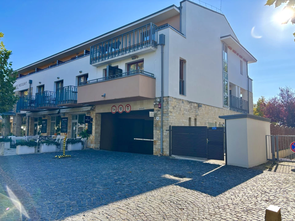 For sale basement garage, Balatonfüred