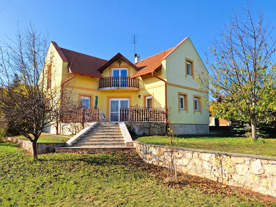 For sale house, Paloznak