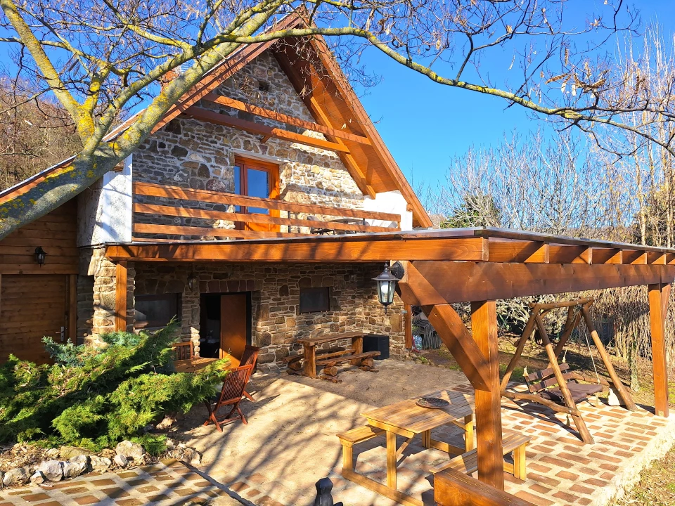 Eladó hétvégi ház, Tihany