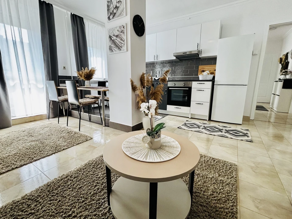 c3-1-name c2-20-name, Balatonfüred