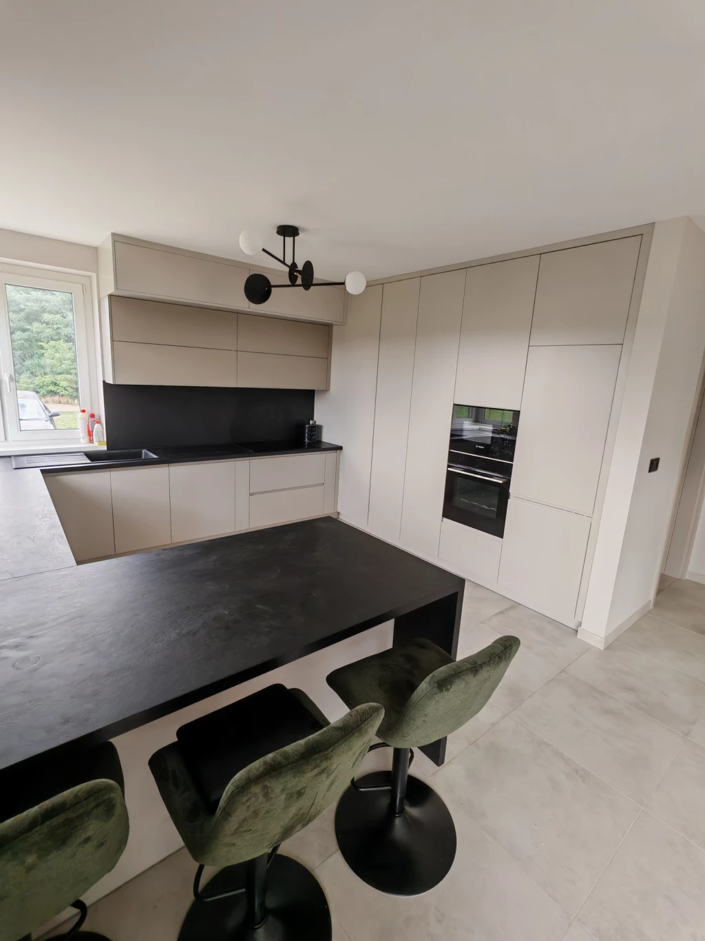 Nyírpazony-Kabaláson, mediterrán stílusú, új építésű családi ház eladó