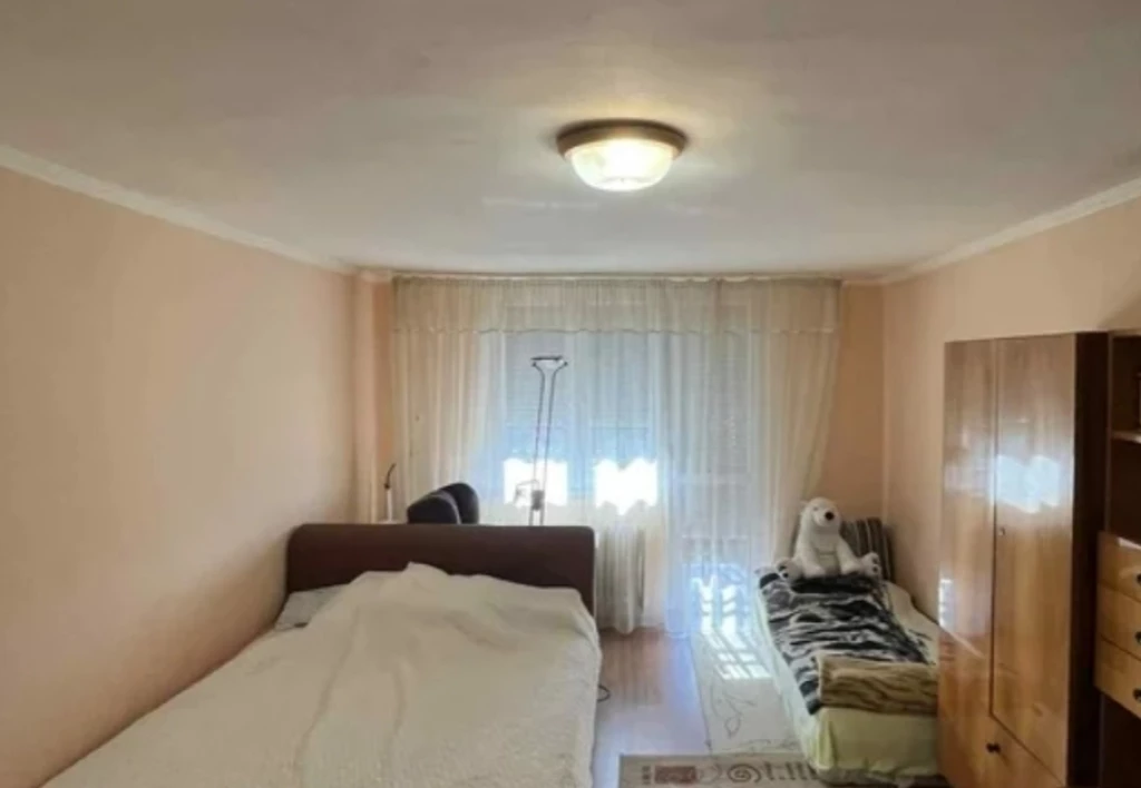 Nyíregyháza - Sóstóhegyen, nappali + 3 szobás szintes családi ház eladó!