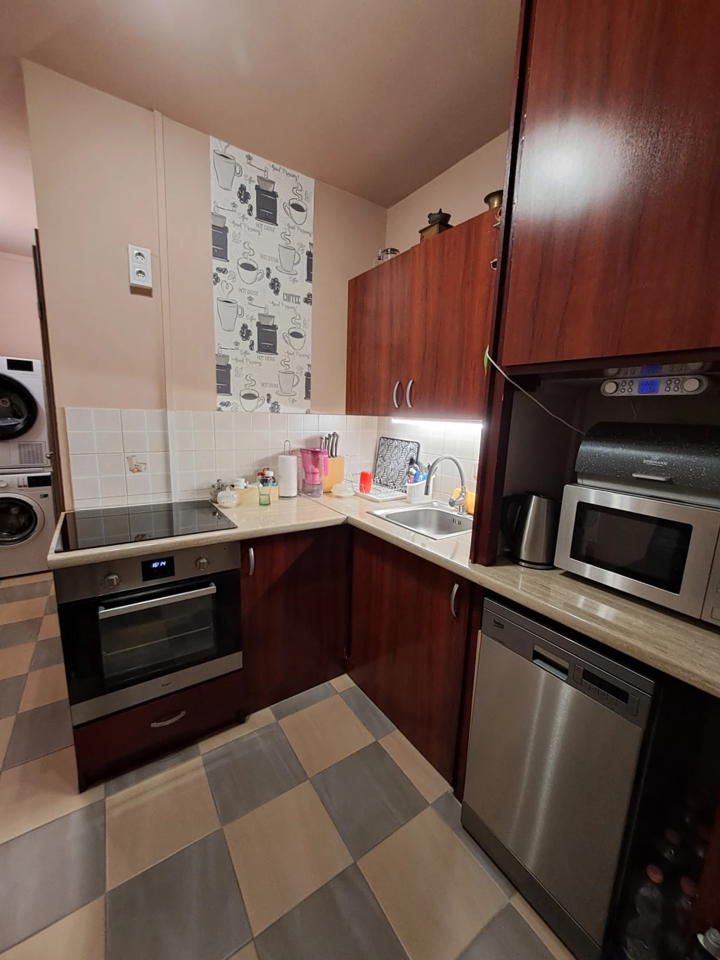 c3-1-name c2-21-name, Nyíregyháza