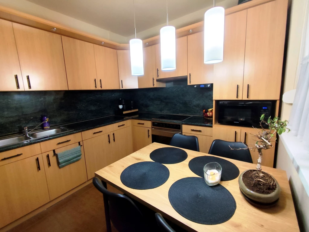 Nyíregyháza - Örökösföld csendes részén, 2 szobás lakás jó állapotban eladó!