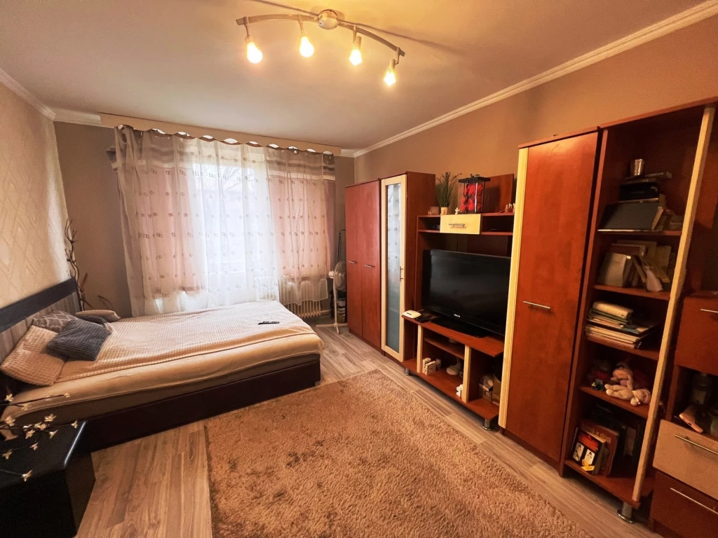 Ferenc körúton 2 szobás, 51 nm-es lakás eladó!