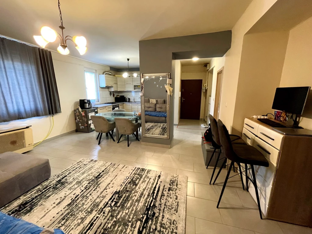 Nyíregyháza, Arany János utcán 3 szobás, erkélyes, jó állapotú lakás eladó!